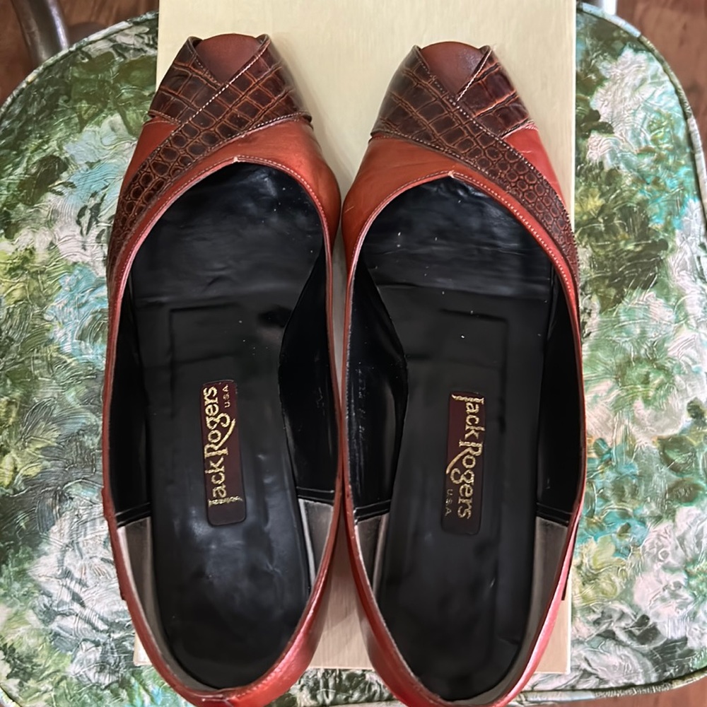 Vintage, jack Tigers kitten heel size 7.5